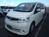 .Nissan serena 2006 5000$.
